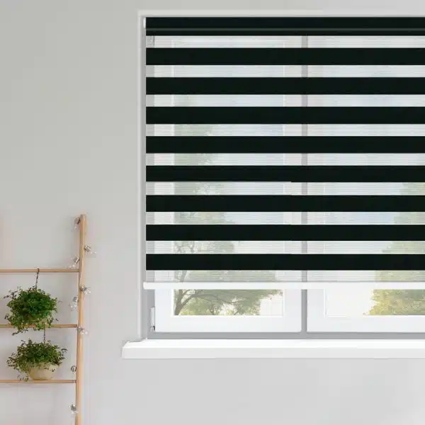 Louvolite Capri Black Vision