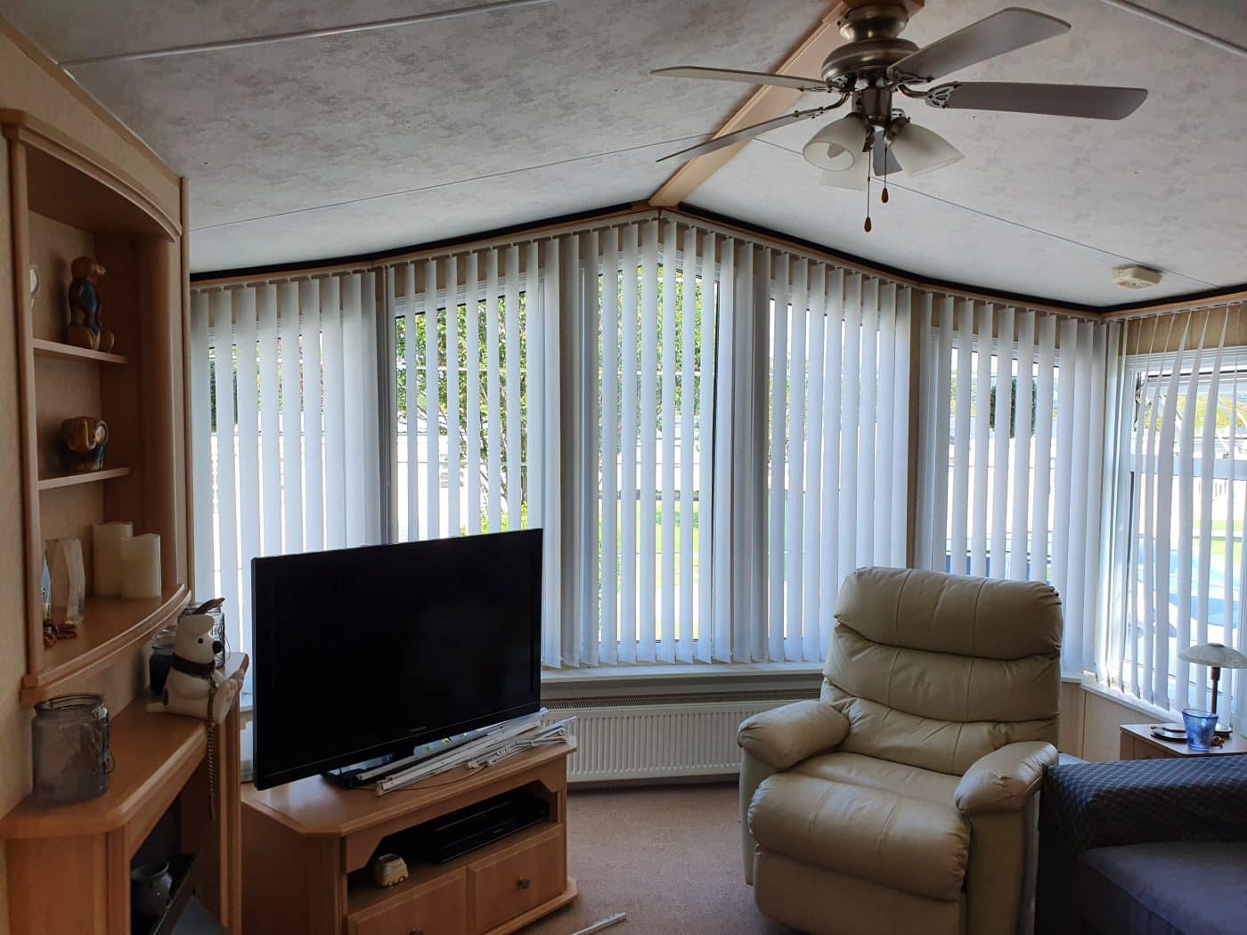 Beautiful Quality Caravan Blinds UK Yorkshire Blinds 05/08/2024